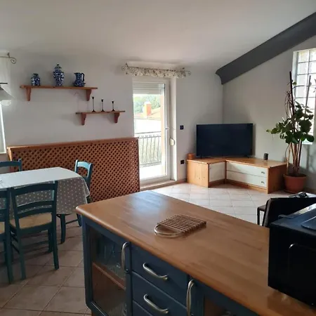 Karmen Apartament *